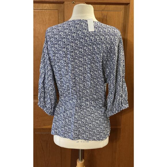 Talbots Faux Wrap Top Sz L NWT Blue White 3/4 Sleeve Tie Waist Coastal Peasant - Picture 3 of 12